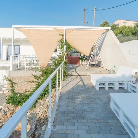 Epipleon Suites Agioi Apostoloi  Екстериор снимка