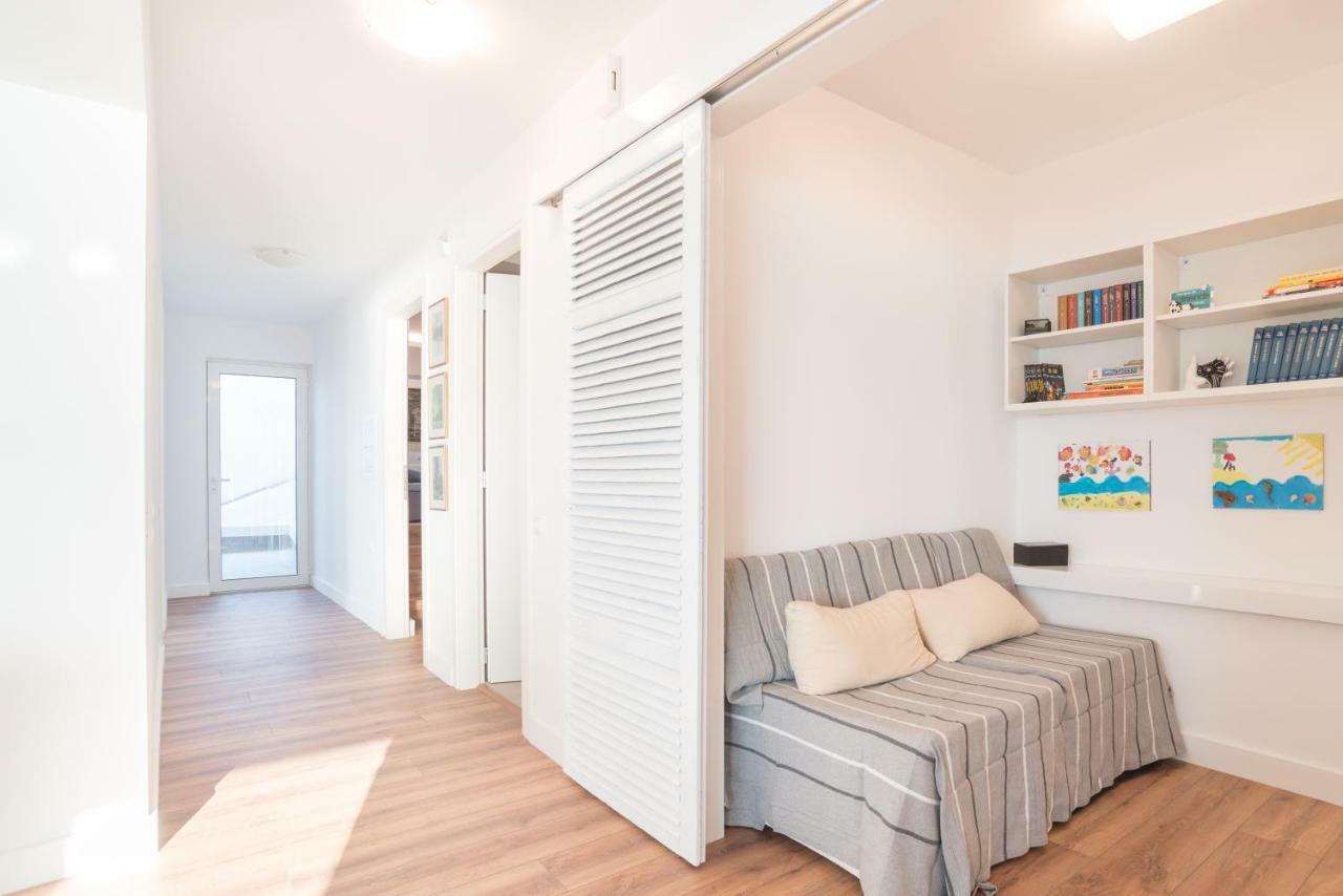 Epipleon Suites Agioi Apostoloi  Екстериор снимка